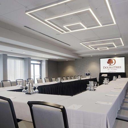 Doubletree By Hilton Hotel Syracuse Восток Сиракьюс Экстерьер фото
