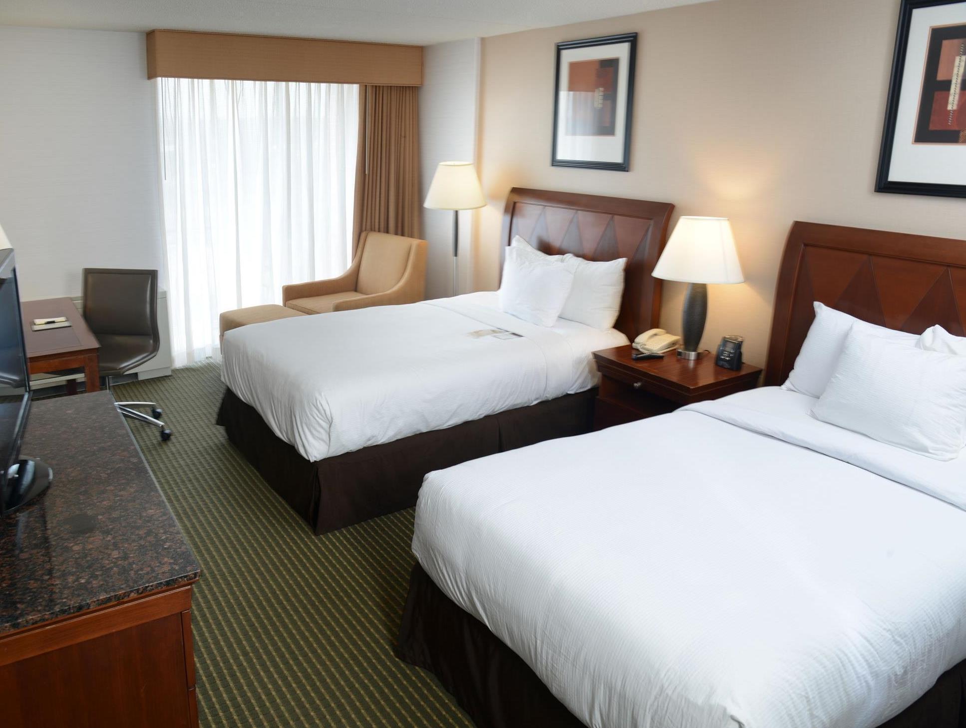 Doubletree By Hilton Hotel Syracuse Восток Сиракьюс Экстерьер фото