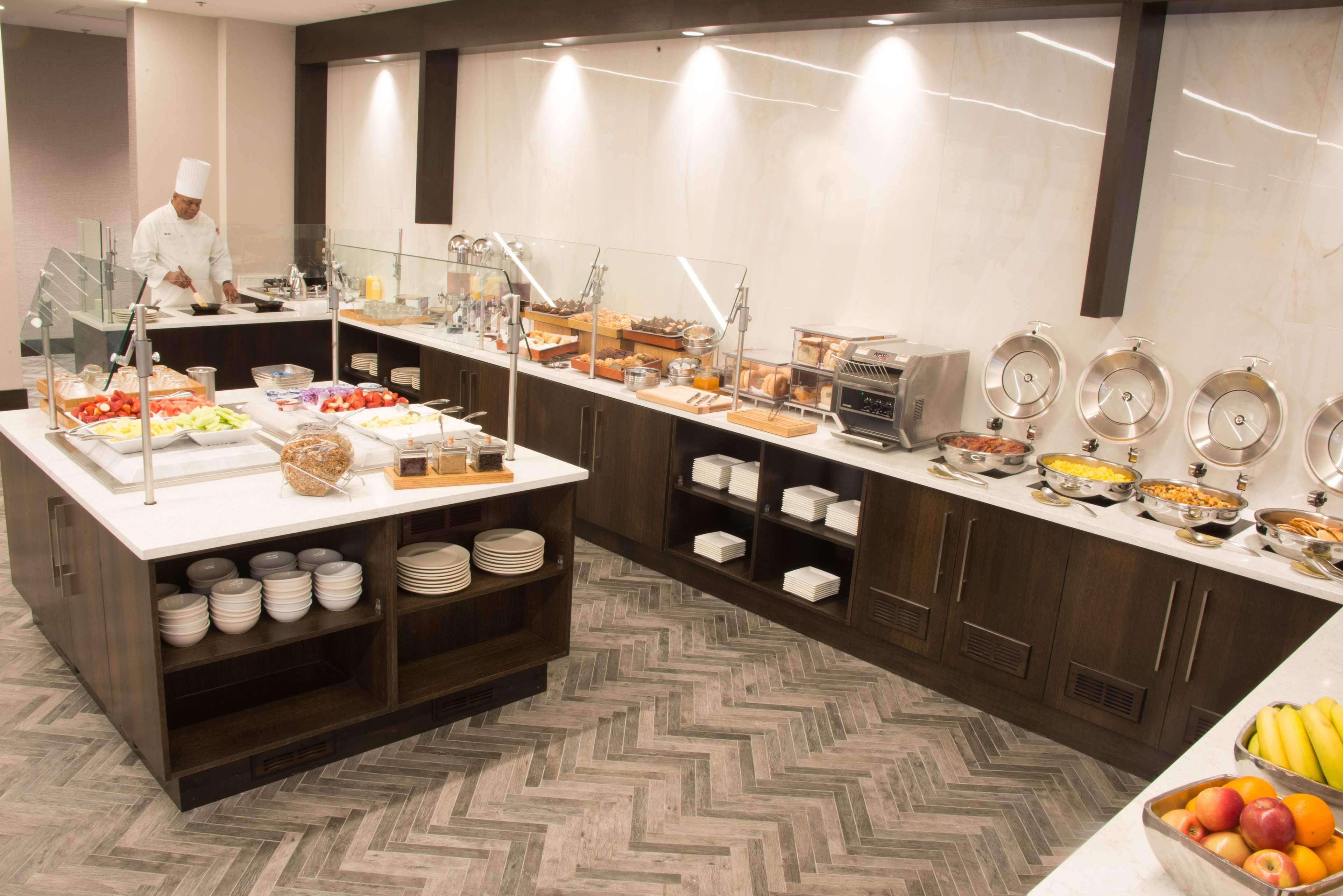 Doubletree By Hilton Hotel Syracuse Восток Сиракьюс Экстерьер фото
